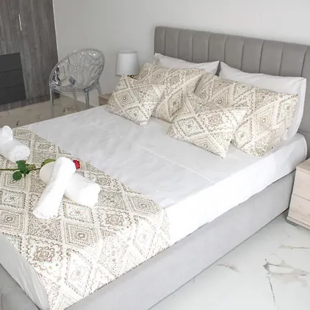 3a Seaside Luxury * Rethymno