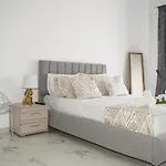 3a Seaside Luxury * 罗希姆诺