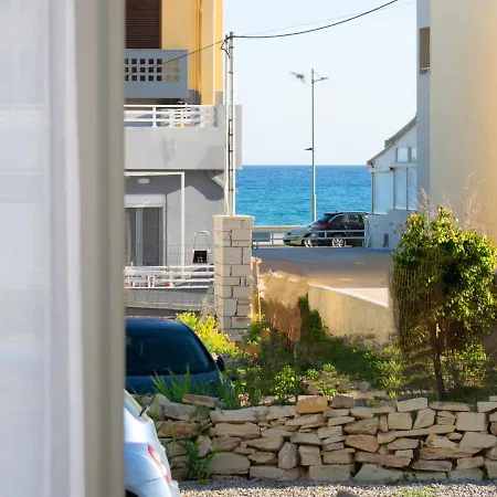 3a Seaside Luxury